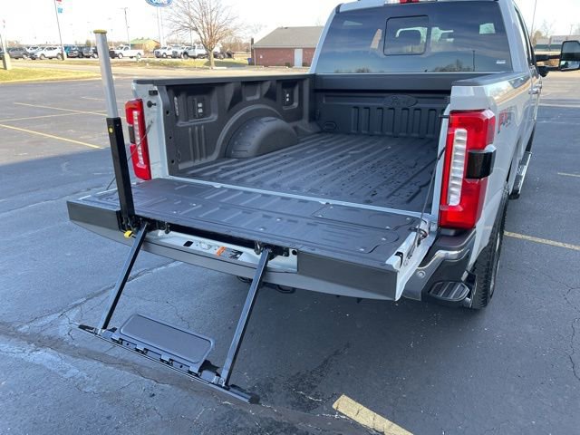 New 2026 Ford F250 Lariat w/ Lariat Premium Package AWD/4WD image 81