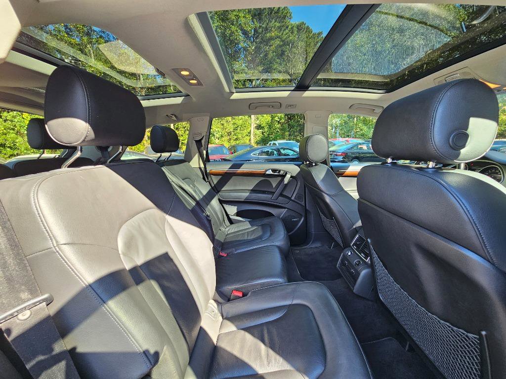 Used 2010 Audi Q7 3.6 Premium Plus w/ Premium Plus Pkg image 37