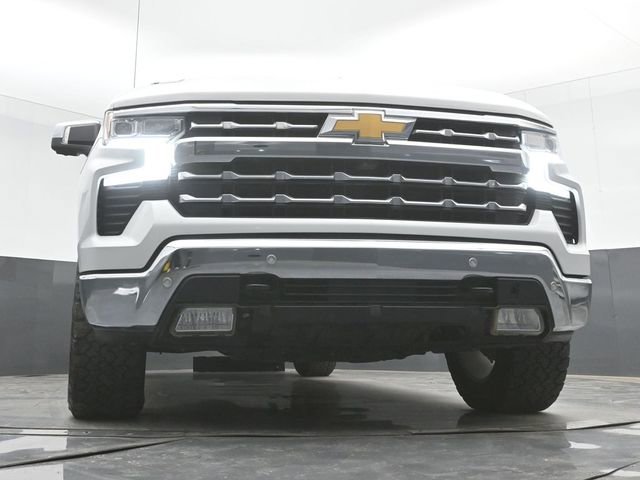 Used 2023 Chevrolet Silverado 1500 LTZ w/ LTZ Convenience Package II AWD/4WD image 43