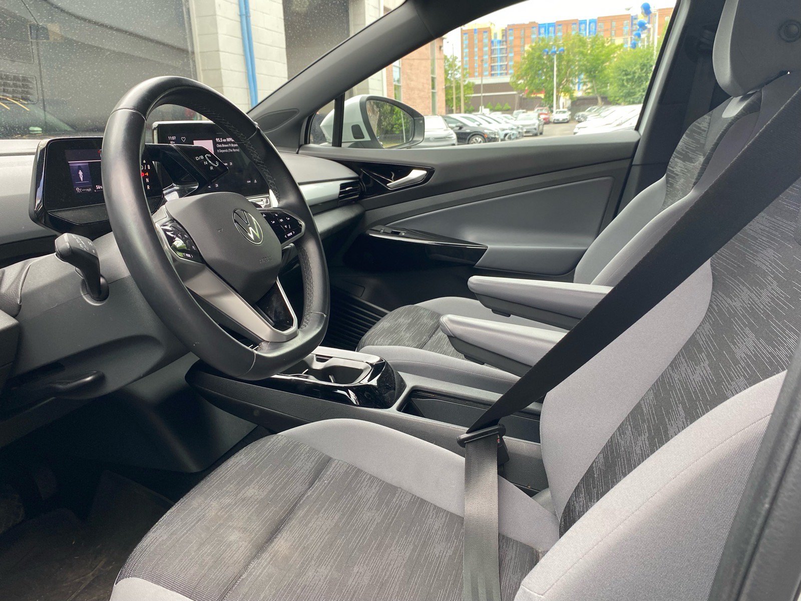 Certified 2022 Volkswagen ID.4 Pro RWD image 12