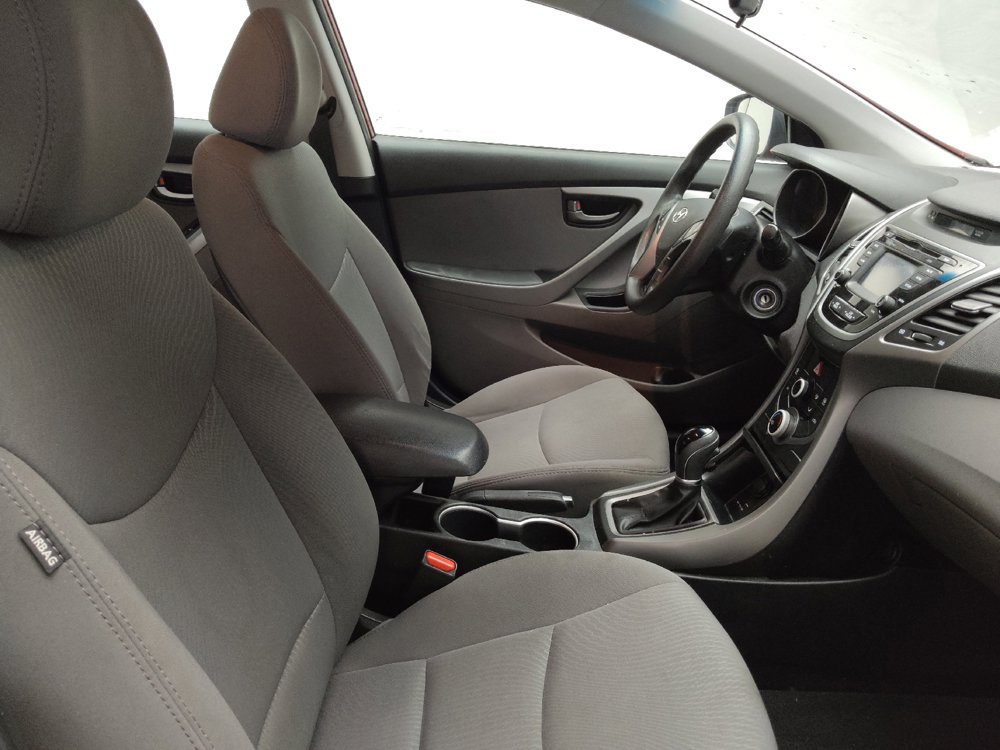Used 2016 Hyundai Elantra SE w/ Option Group 02 FWD image 21