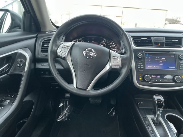 Used 2016 Nissan Altima 2.5 SL w/ 2.5 Technology Package image 28