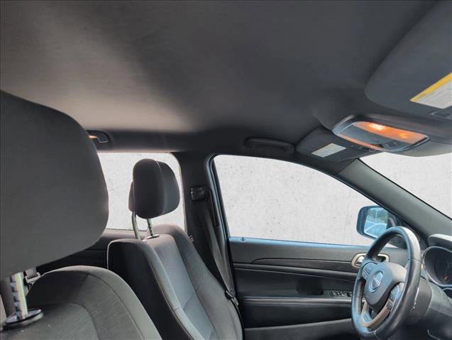 Used 2015 Jeep Grand Cherokee Laredo w/ Quick Order Package 23E RWD image 24