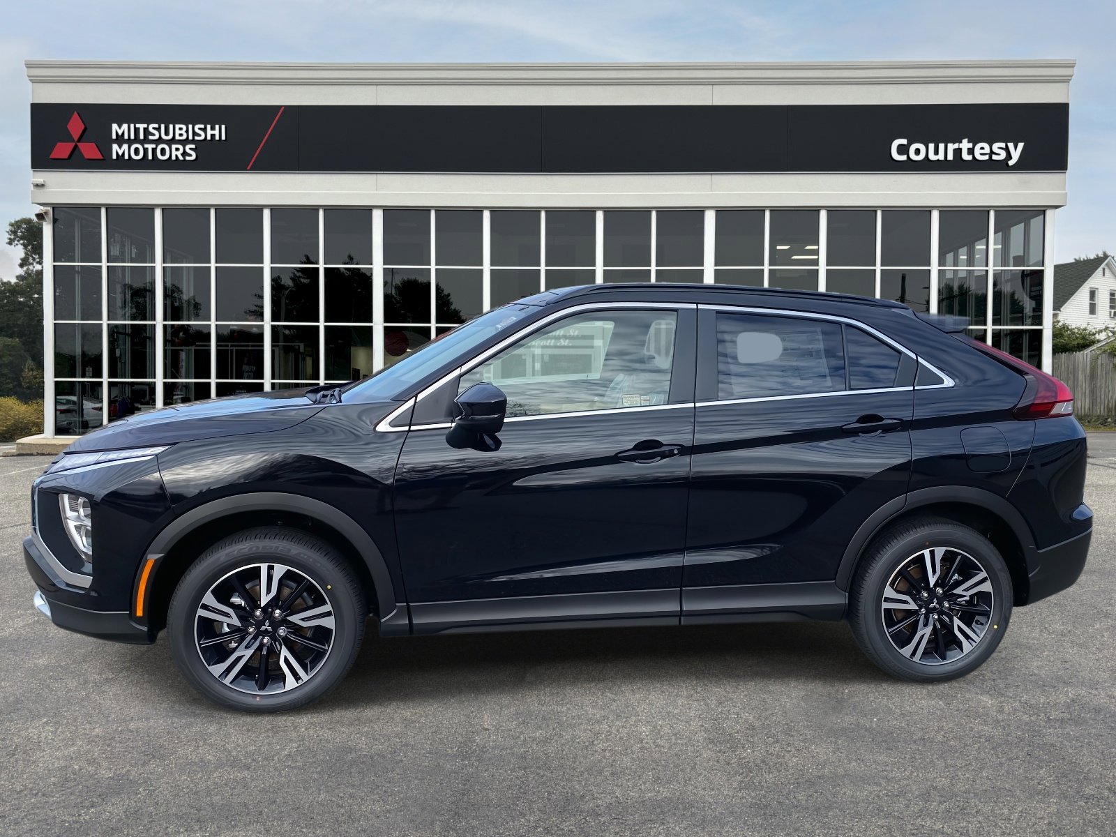 New 2026 Mitsubishi Eclipse Cross SE video 2