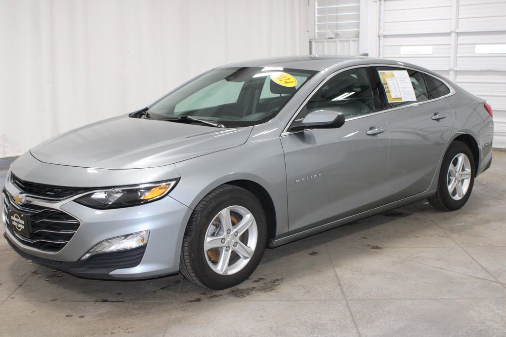 Used 2024 Chevrolet Malibu LT FWD image 3