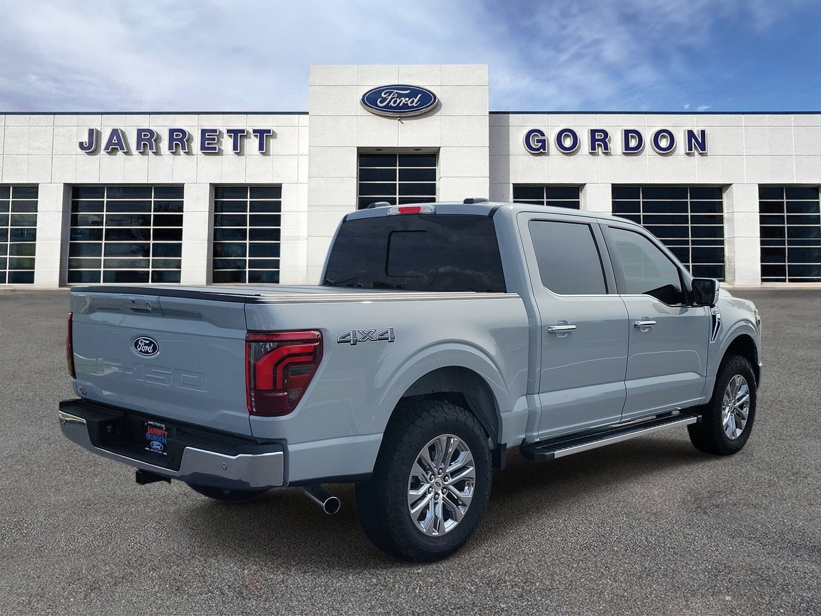 Used 2024 Ford F150 Lariat w/ Tow/Haul Package AWD/4WD image 4