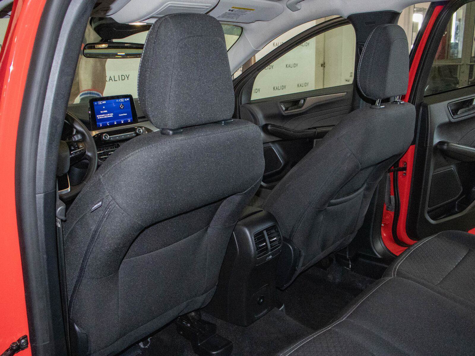 Used 2024 Ford Escape Active FWD image 9