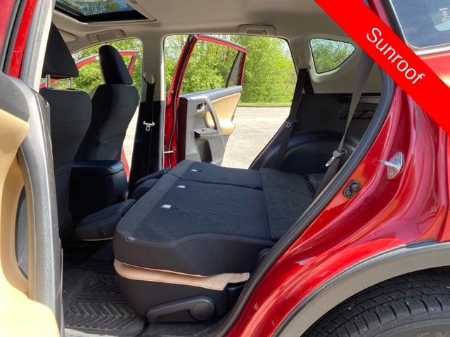 Used 2017 Toyota RAV4 XLE FWD image 38