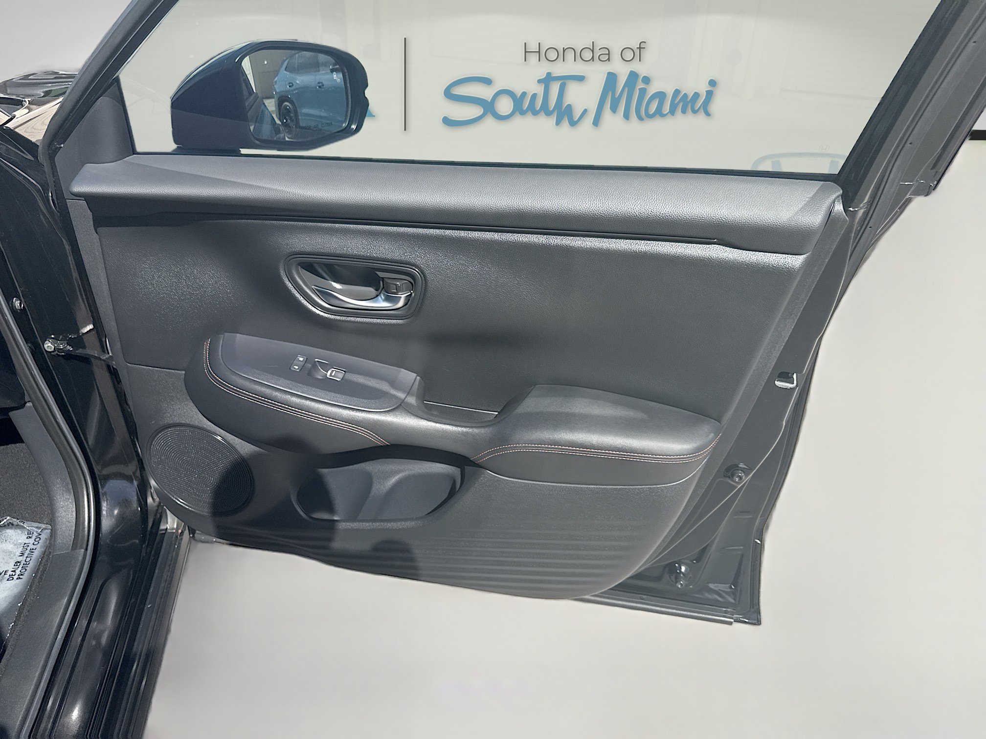 Certified 2024 Honda HR-V Sport image 32