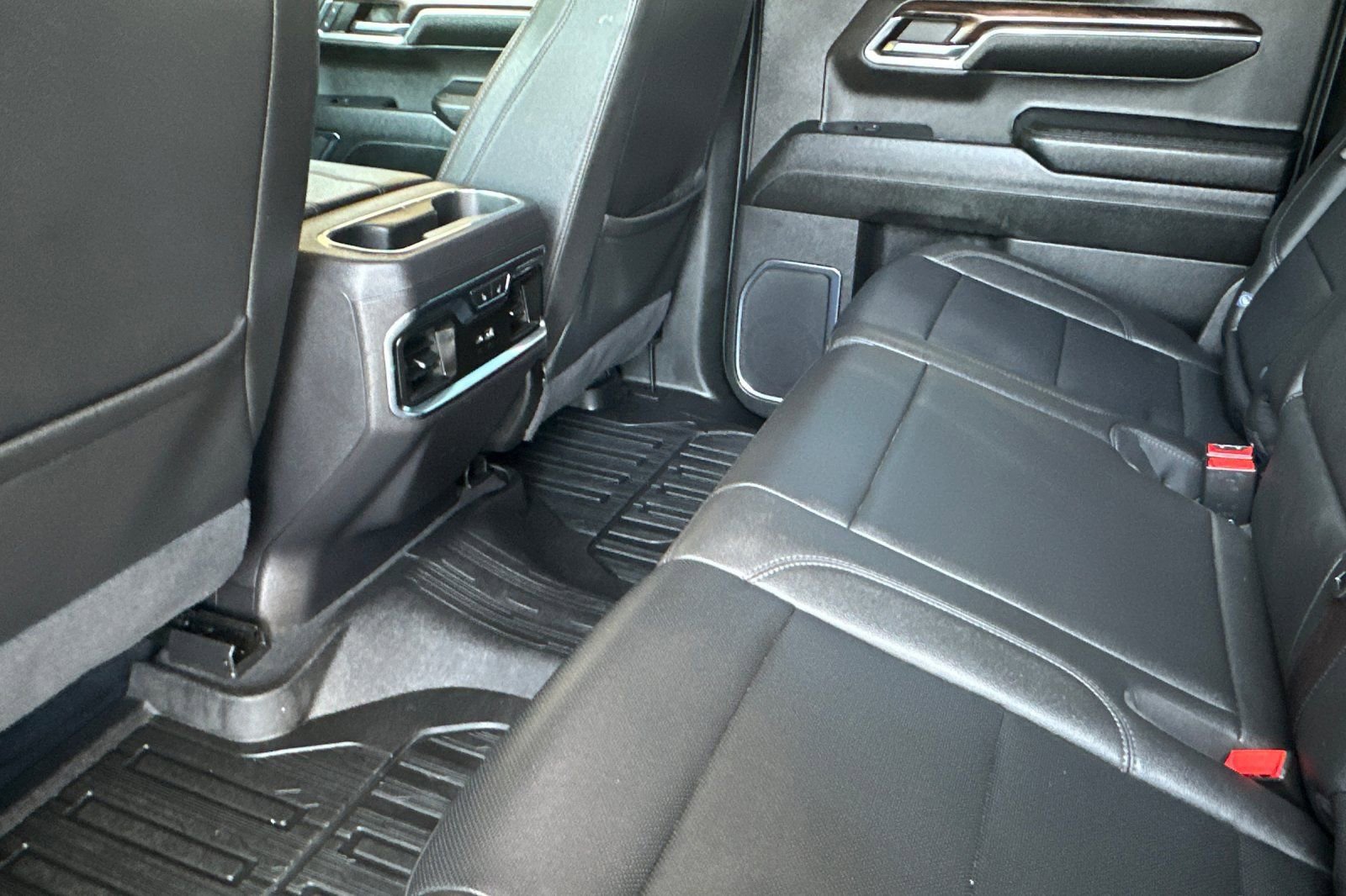 Certified 2024 GMC Sierra 1500 SLT w/ SLT Premium Plus Package image 13