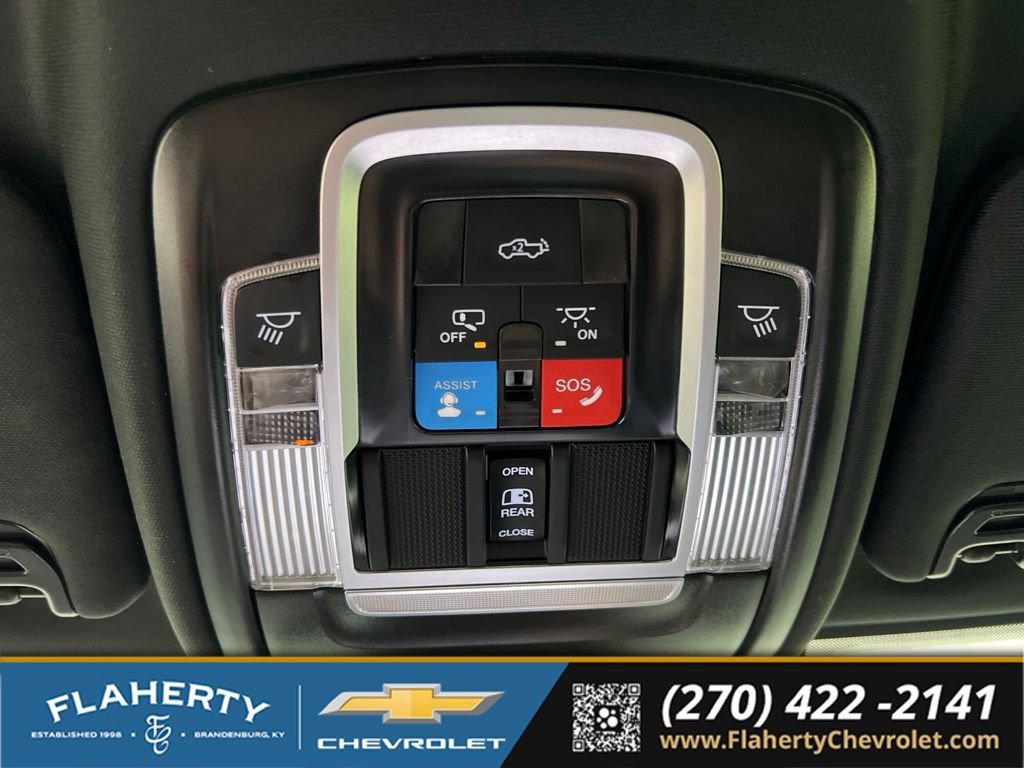 Used 2025 RAM 3500 Laramie w/ Max Tow Package AWD/4WD image 35