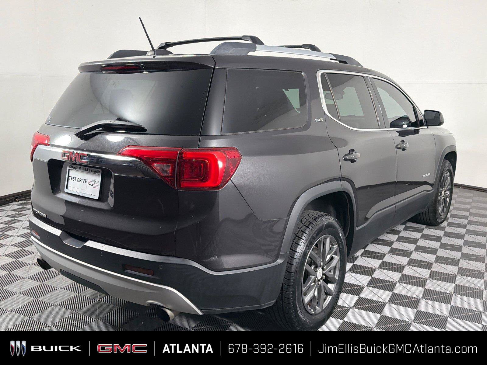 Used 2018 GMC Acadia SLT FWD image 7