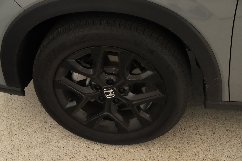 Used 2025 Honda HR-V Sport image 31