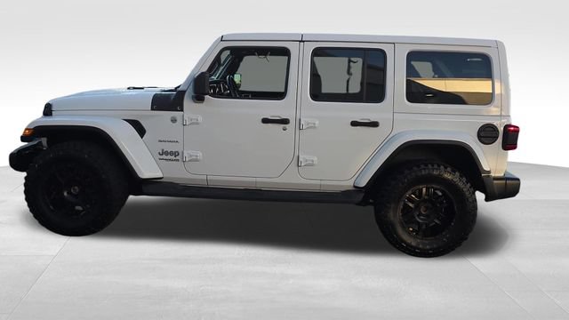 Used 2018 Jeep Wrangler Unlimited Sahara AWD/4WD image 5