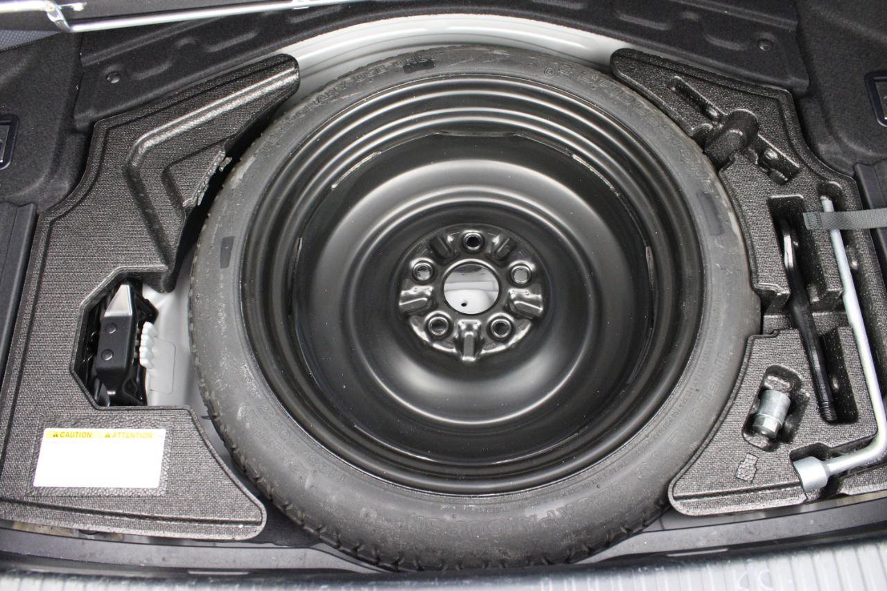 Used 2017 Lexus IS 200t w/ Navigation System Package RWD image 73