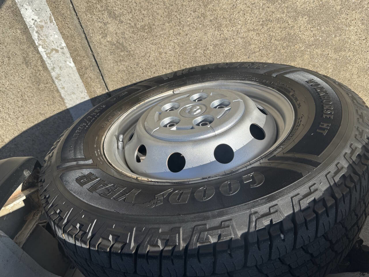 Used 2023 RAM ProMaster 3500 w/ Safety Group image 19