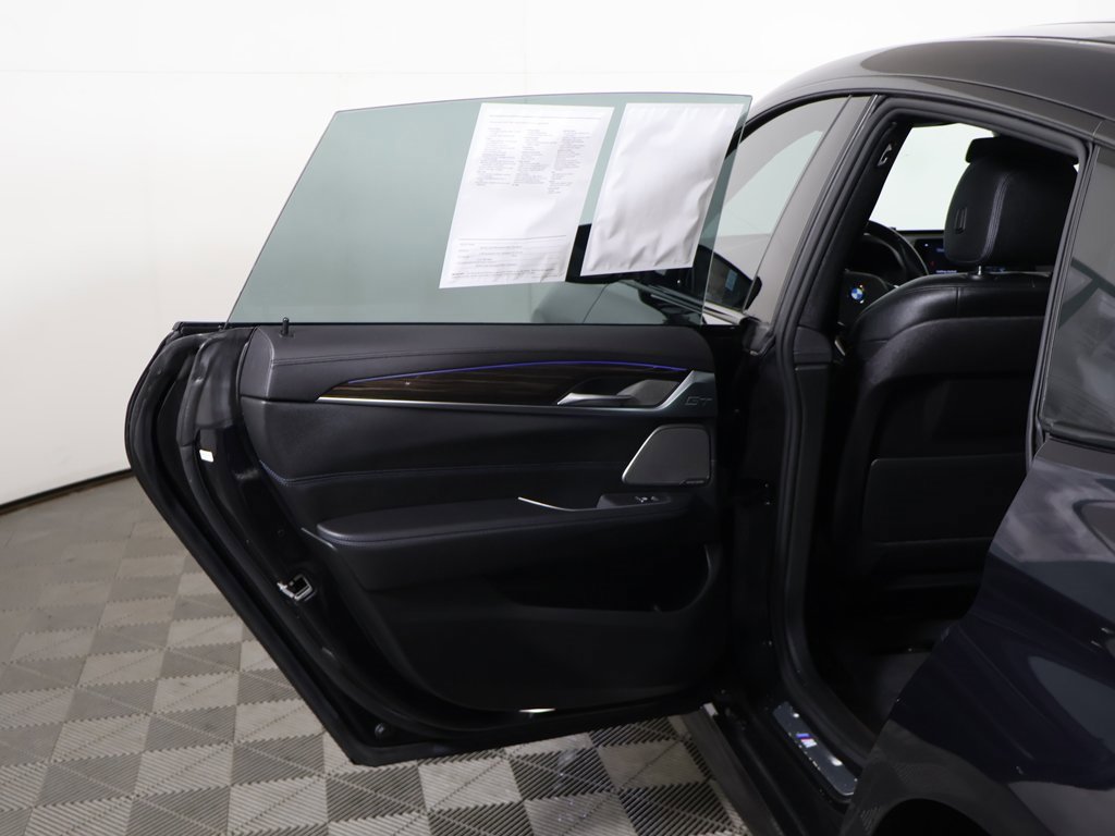 Used 2018 BMW 640i Gran Turismo xDrive image 24