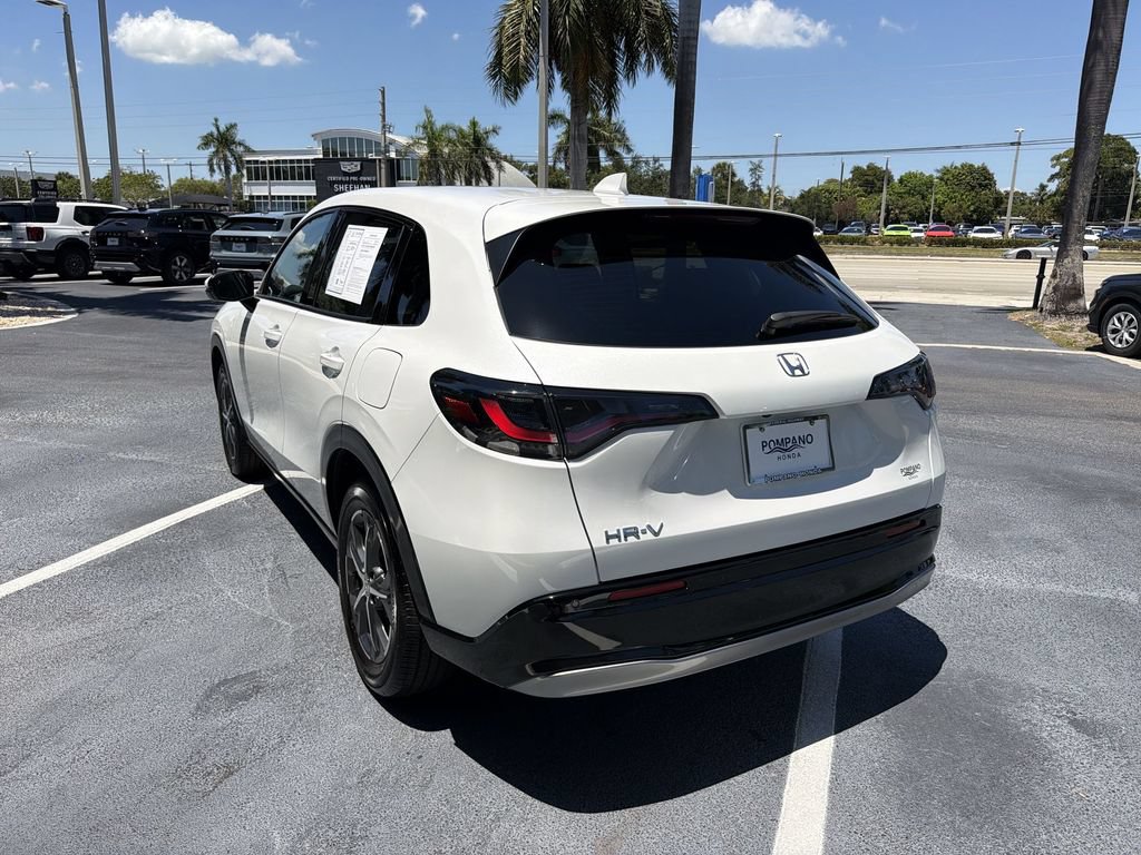 Certified 2024 Honda HR-V EX-L image 6