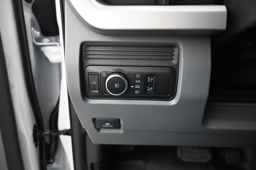 New 2026 Ford F550 2WD Regular Cab Super Duty image 11
