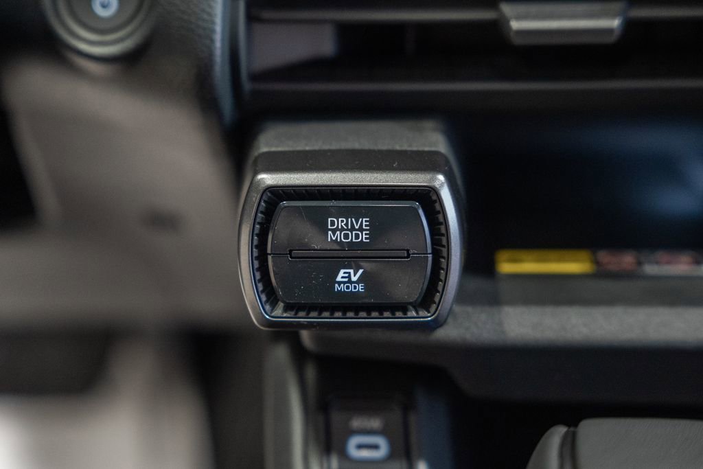 New 2026 Toyota RAV4 XSE image 25