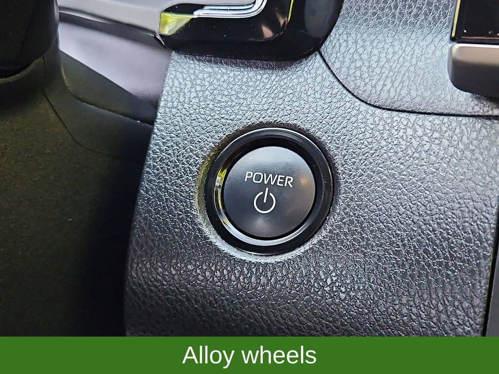 Used 2025 Toyota Camry LE FWD image 17