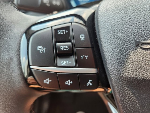 Used 2023 Ford Escape Platinum w/ Premium Technology Package image 20