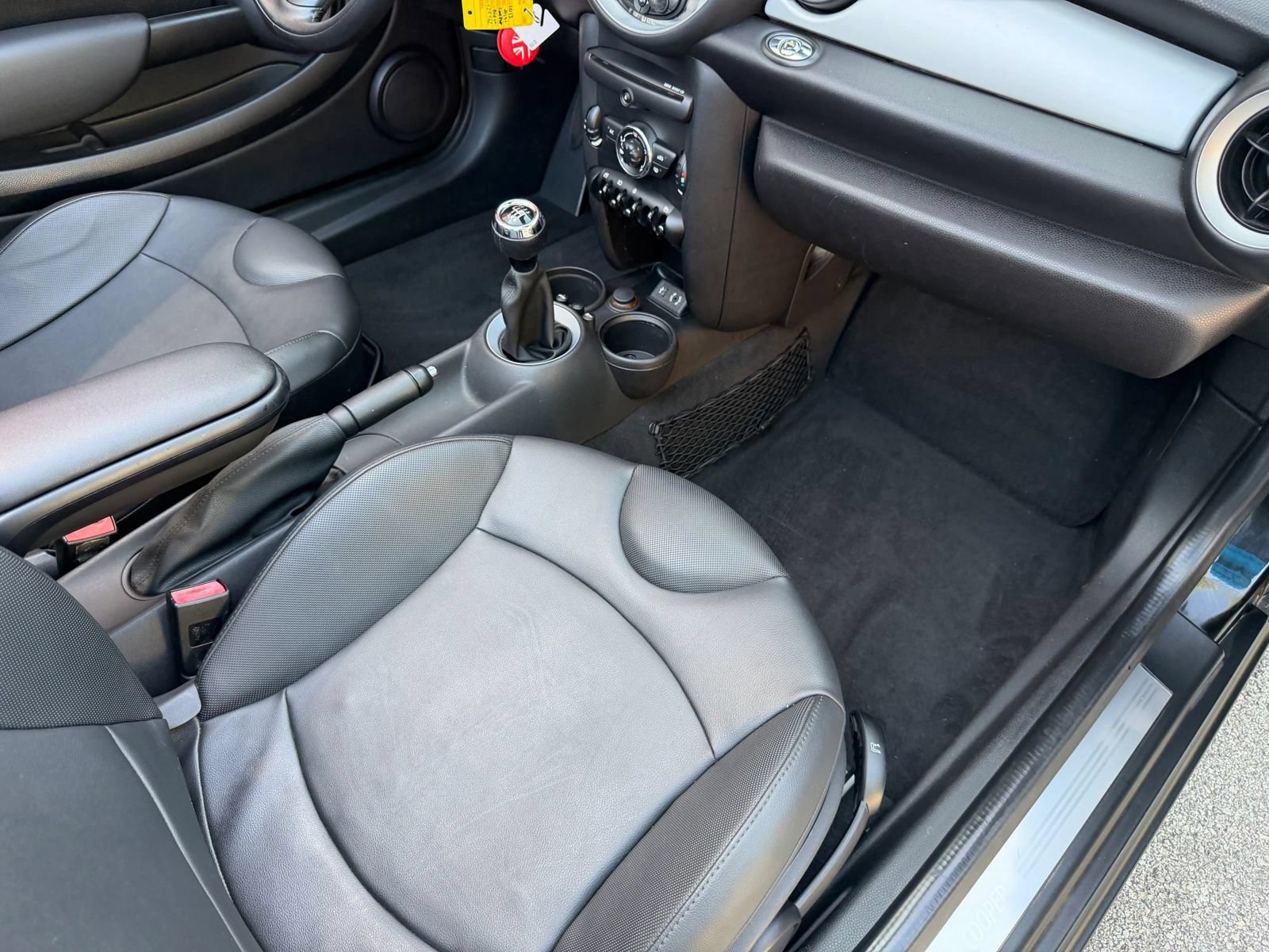 Used 2013 MINI Cooper Roadster FWD image 81