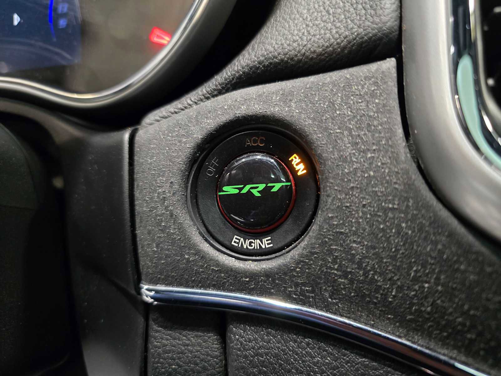 Used 2015 Jeep Grand Cherokee SRT w/ Luxury Group II image 23