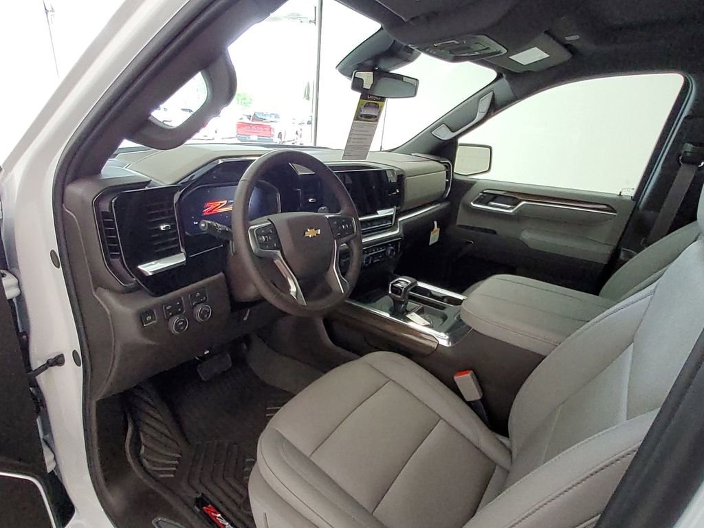 New 2026 Chevrolet Silverado 1500 LT w/ Z71 Off-Road Package image 10