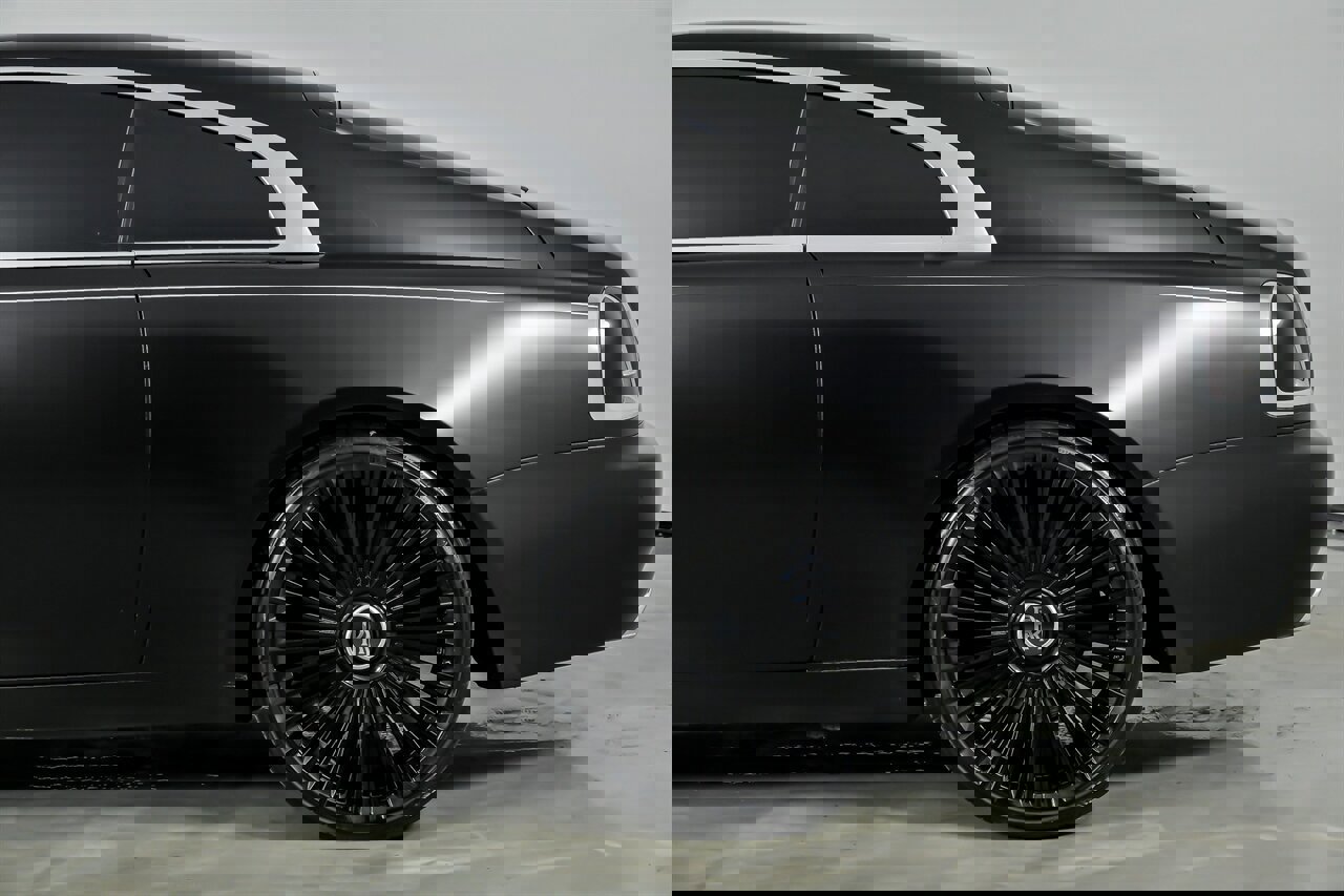 Used 2014 Rolls-Royce Wraith image 9