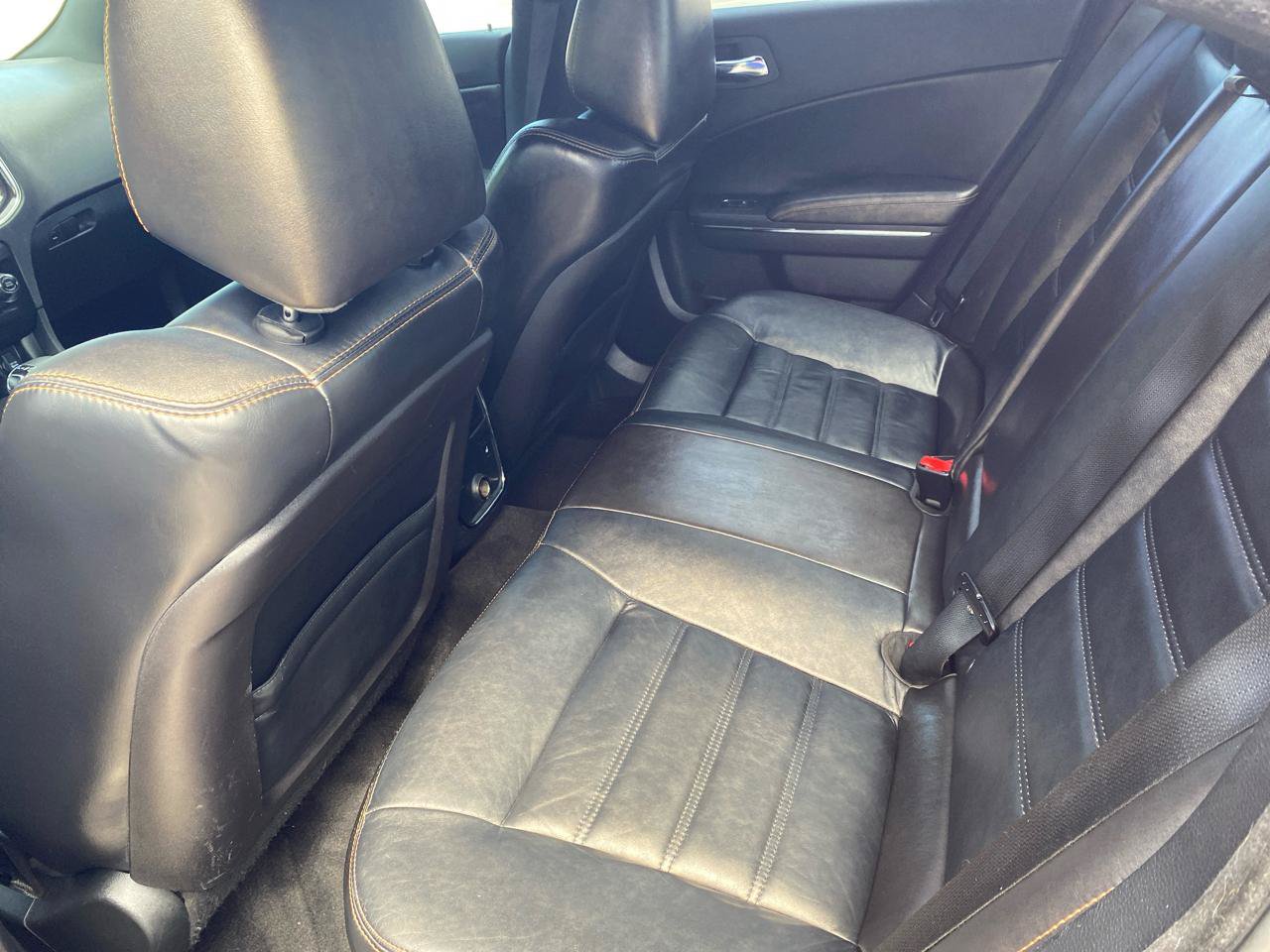 Used 2014 Dodge Charger SXT RWD image 13