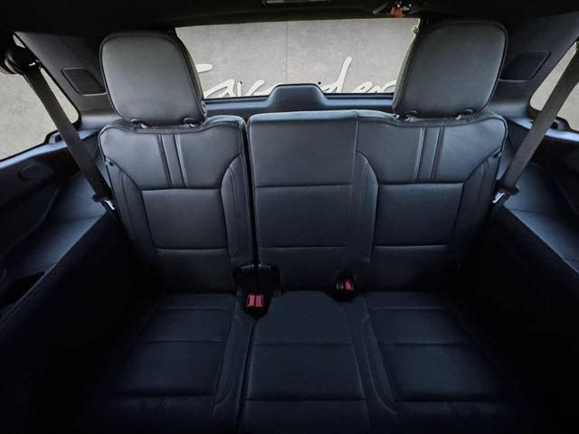 Used 2023 Chevrolet Tahoe RST w/ Luxury Package RWD image 22