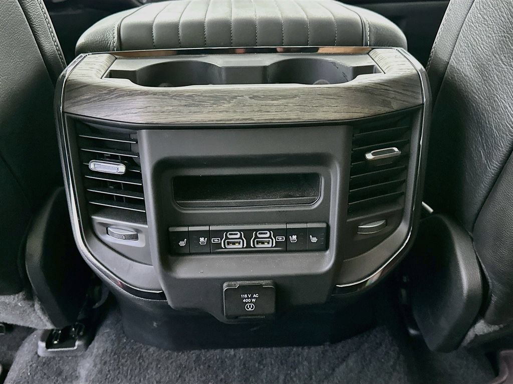 Used 2025 RAM 1500 Limited AWD/4WD image 22