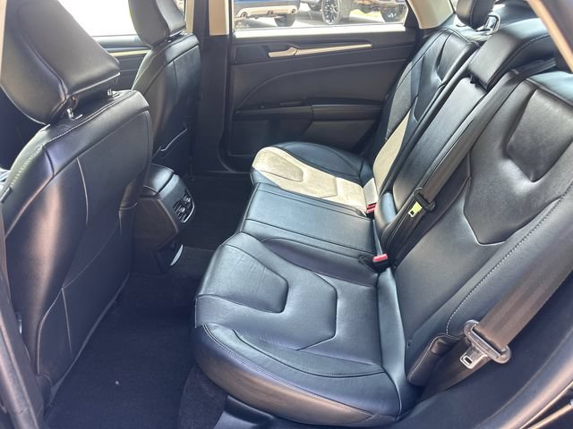 Used 2020 Ford Fusion Titanium FWD image 17