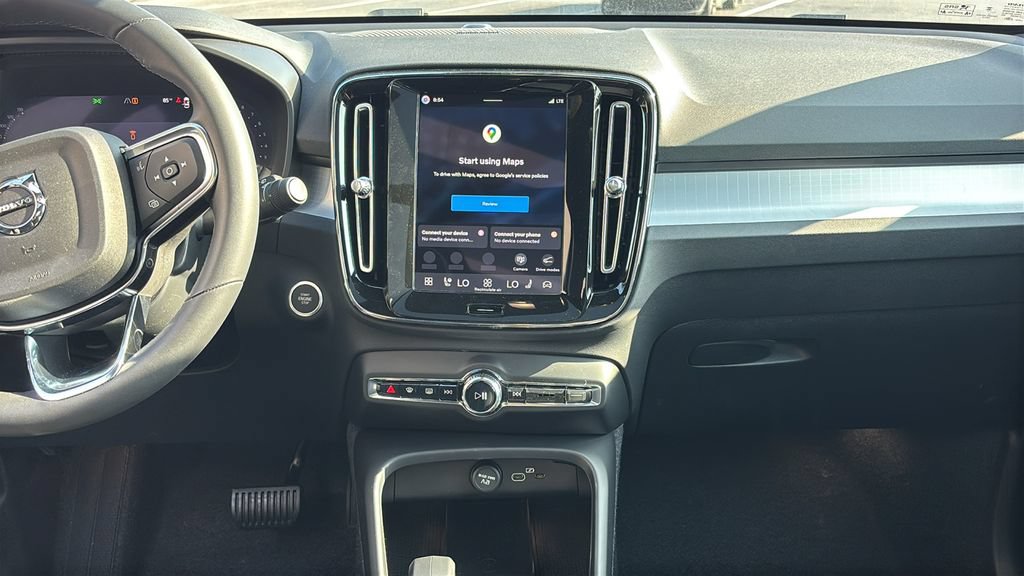 New 2026 Volvo XC40 B5 Ultra w/ Protection Package Premier AWD/4WD image 6