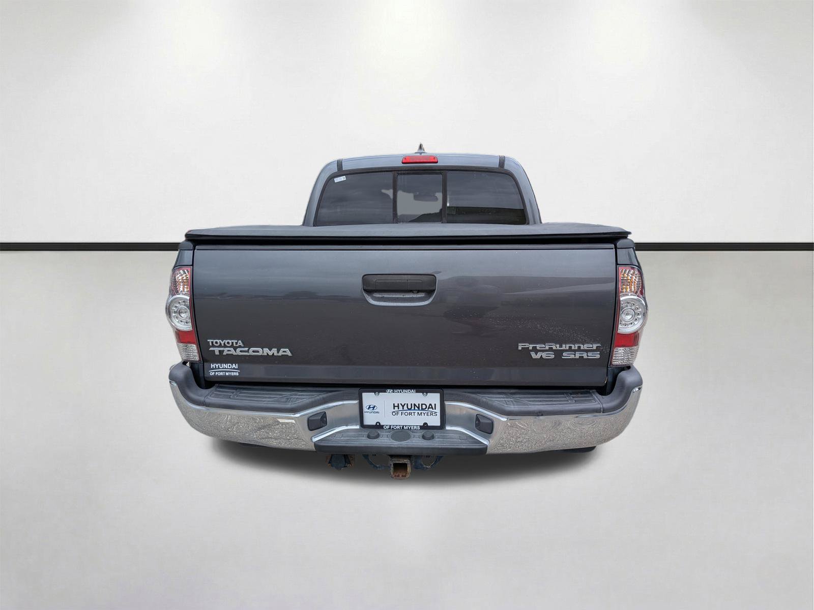 Used 2015 Toyota Tacoma PreRunner w/ SR5 Package RWD image 5