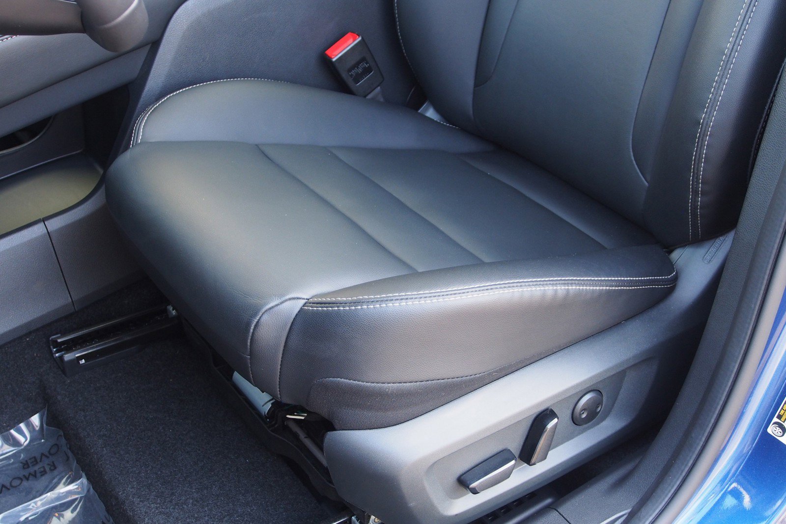 Used 2023 Nissan Rogue SL FWD image 17