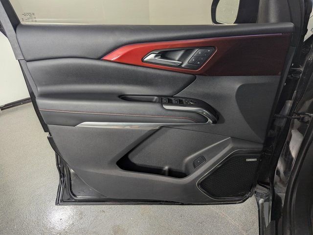 Used 2024 Chevrolet Traverse RS AWD/4WD image 9