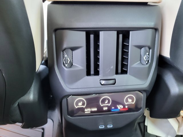 New 2026 BMW X3 xDrive30 w/ Premium Package image 18