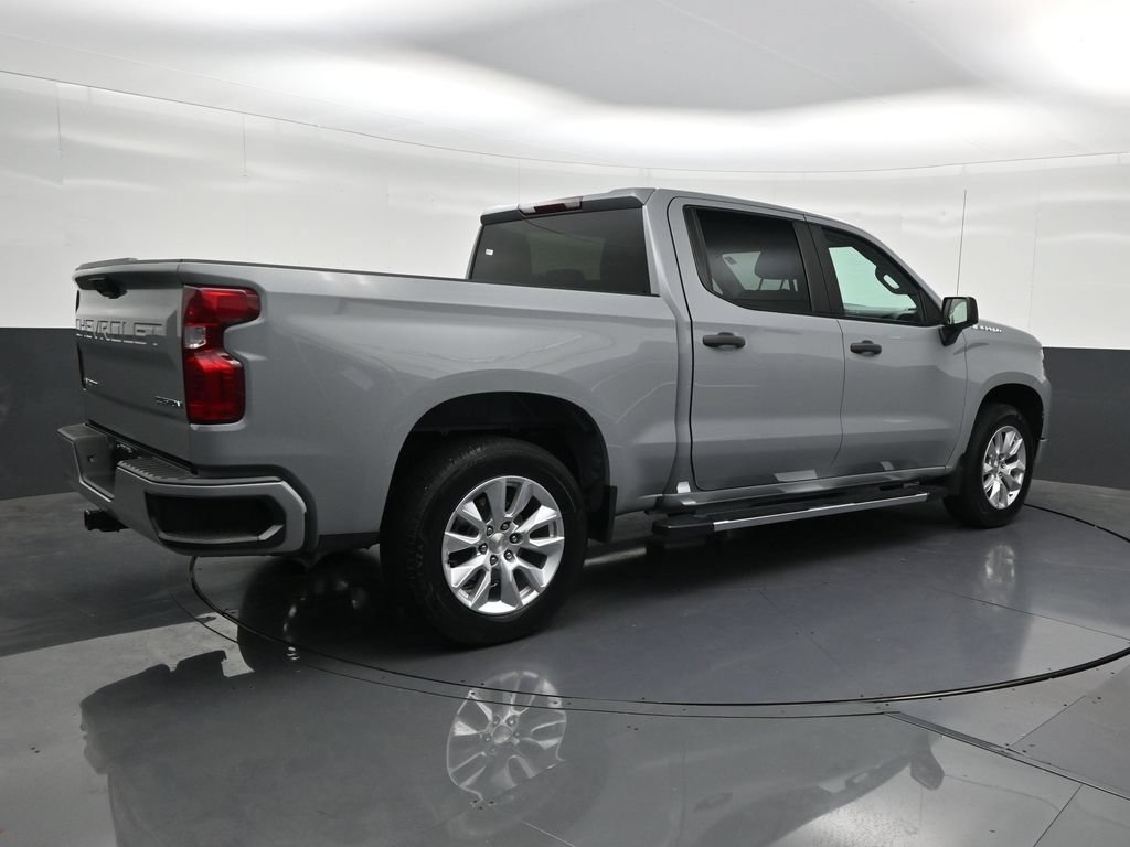 Used 2024 Chevrolet Silverado 1500 Custom RWD image 5