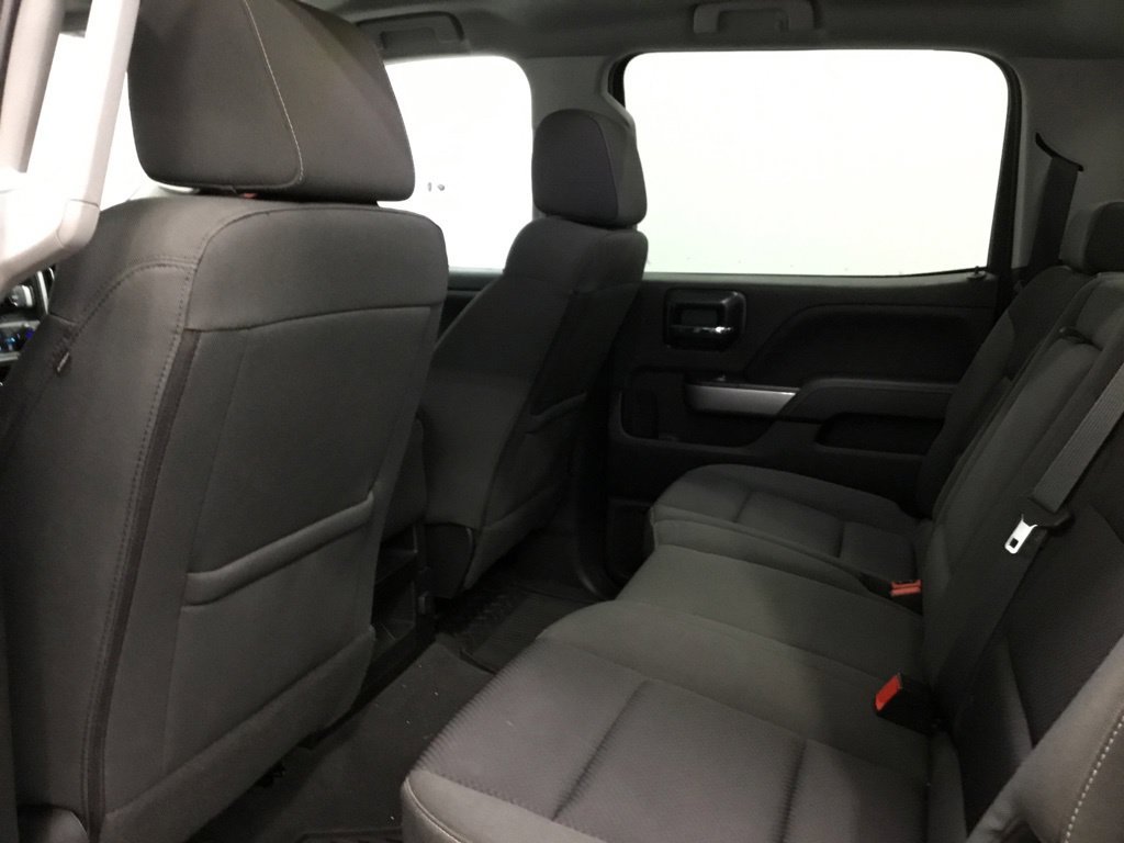 Used 2018 Chevrolet Silverado 1500 LT w/ All Star Edition AWD/4WD image 11