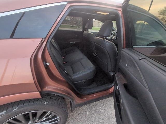 Certified 2025 Lexus RX 350 AWD w/ Convenience Package image 4