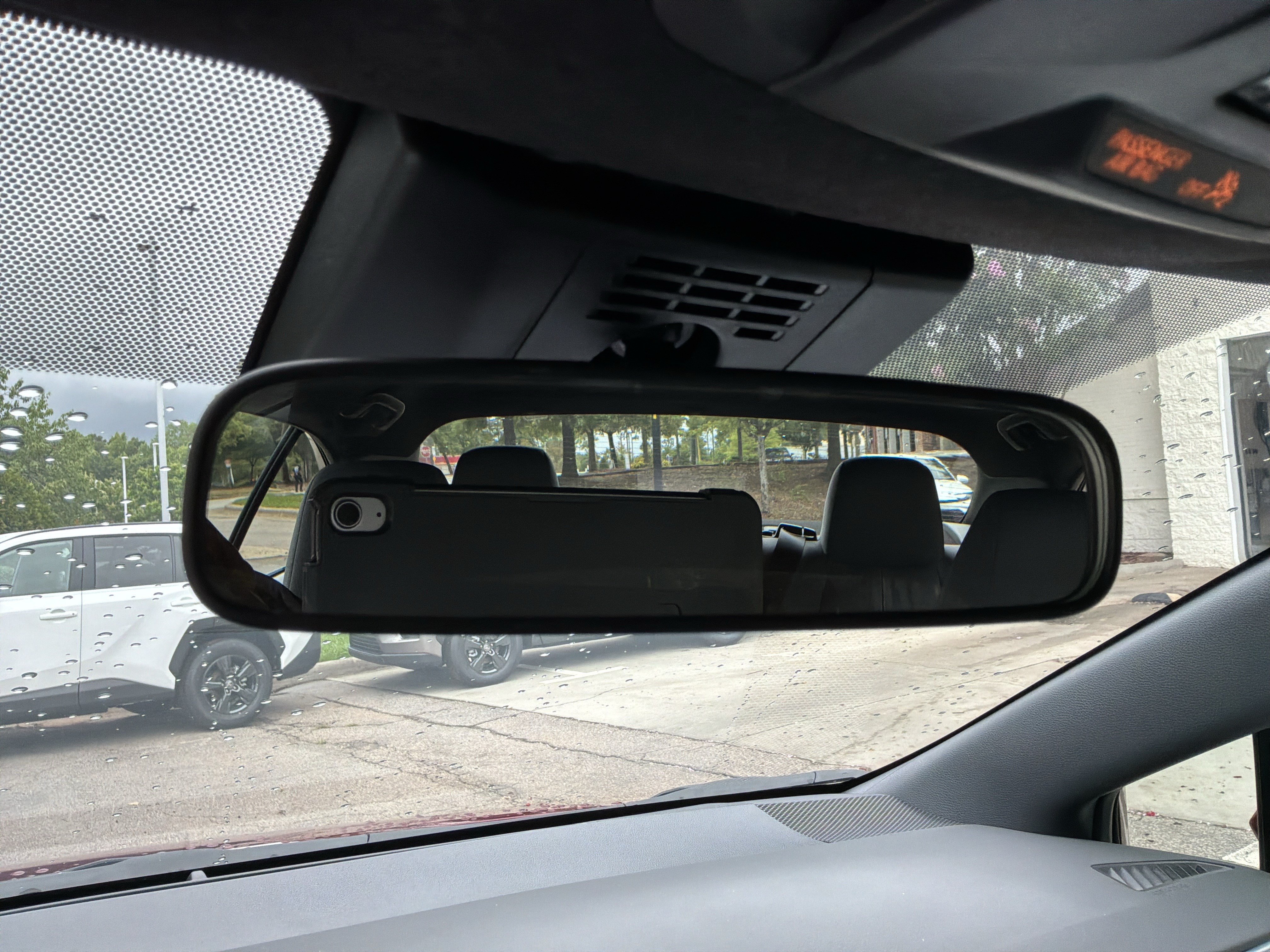 Used 2026 Toyota Corolla SE FWD image 27