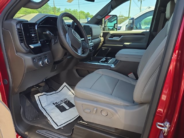 New 2026 GMC Sierra 2500 SLT w/ SLT Convenience Package AWD/4WD image 13