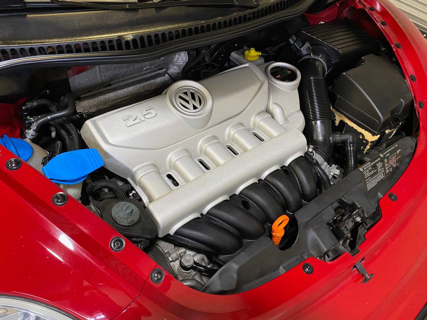 Used 2007 Volkswagen Beetle Coupe w/ Package 1 image 39