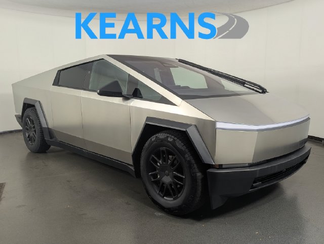 Used 2025 Tesla Cybertruck AWD Crew Cab image 1