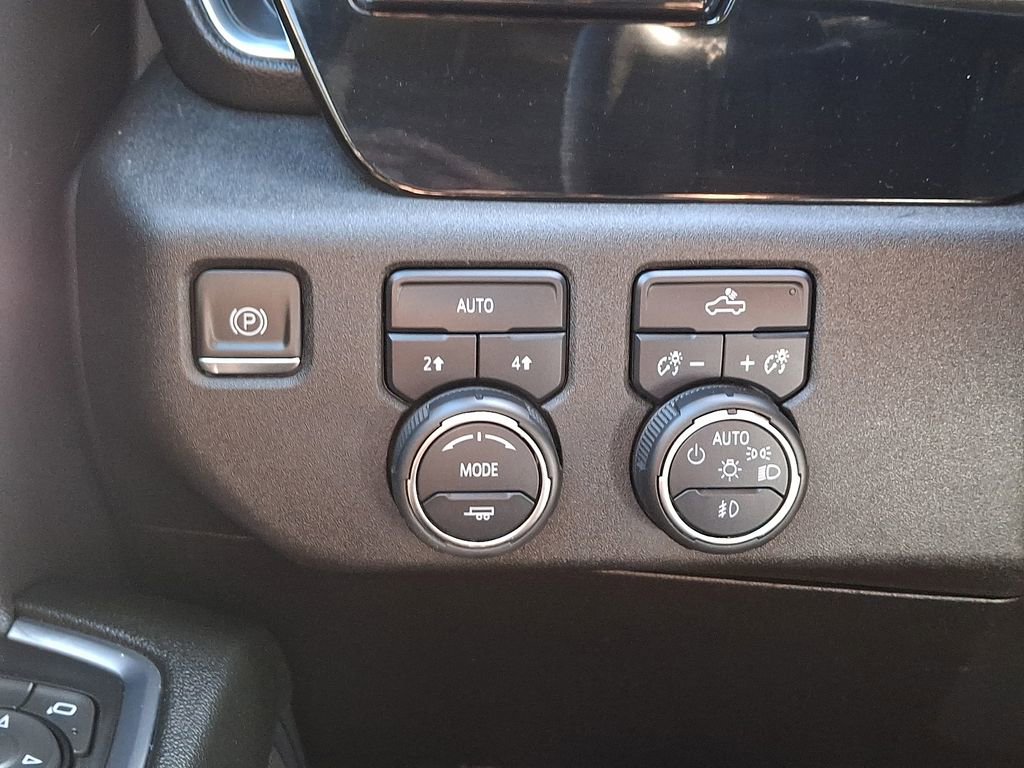 Used 2024 Chevrolet Silverado 1500 RST w/ Max Trailering Package image 23