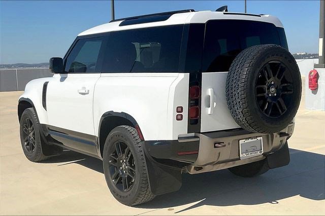 Used 2022 Land Rover Defender 90 X-Dynamic S image 15