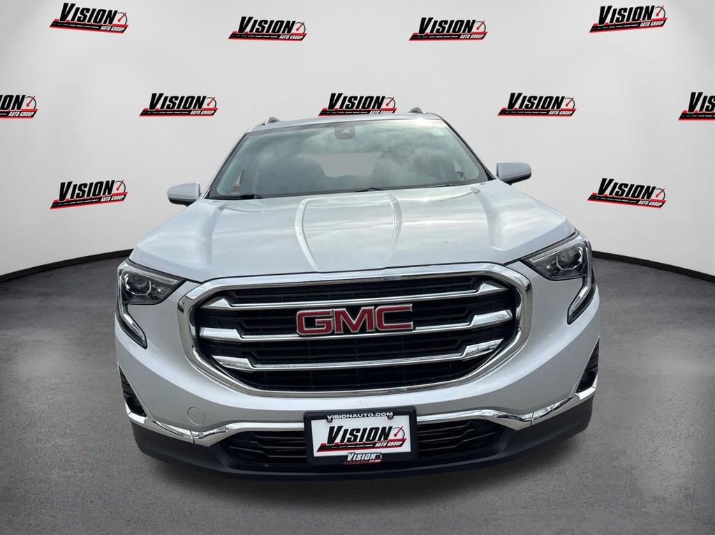 Used 2020 GMC Terrain SLT w/ Preferred Package image 2