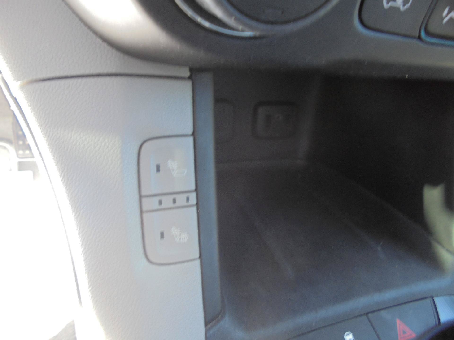Used 2018 GMC Acadia SLT FWD image 17